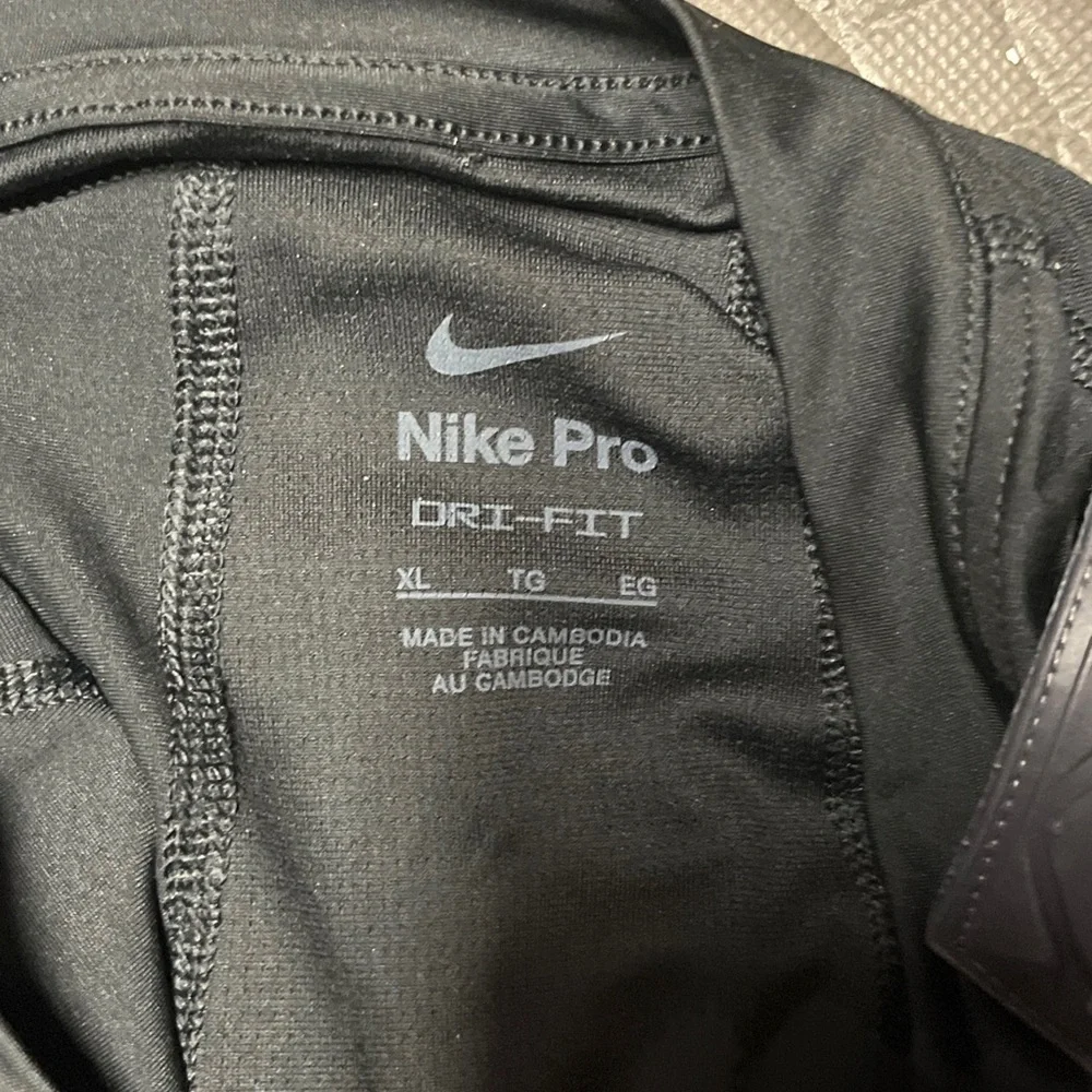 Nike Pro Hyperstrong 4 Pad Men's Football Top Black AQ2733-010 Size XL G… - Picture 5 of 5